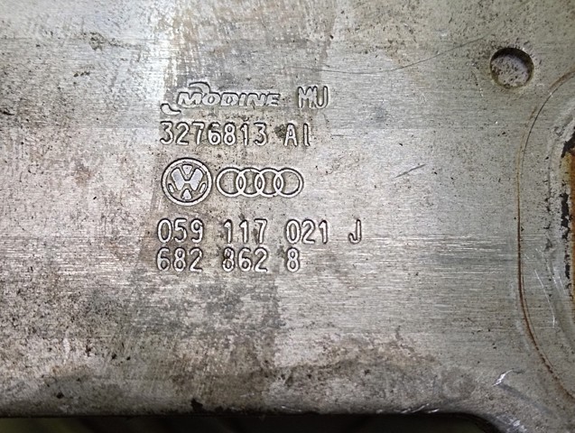 VAG 059117021J Радиатор масляный в наличии Павлоград
