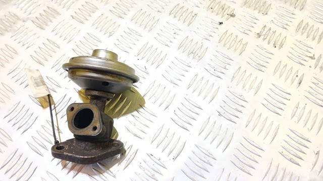 Клапан рециркуляции отработавших газов EGR Ауди А8 D3