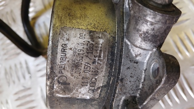 VAG 059145100H Насос вакуумный в наличии Харьков