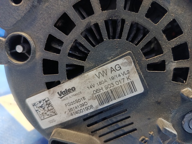 VAG 06H903018M Генератор в наличии Львов
