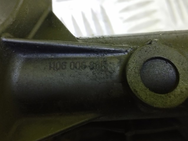 110600686R RENAULT Корпус термостата купить в Тернополь