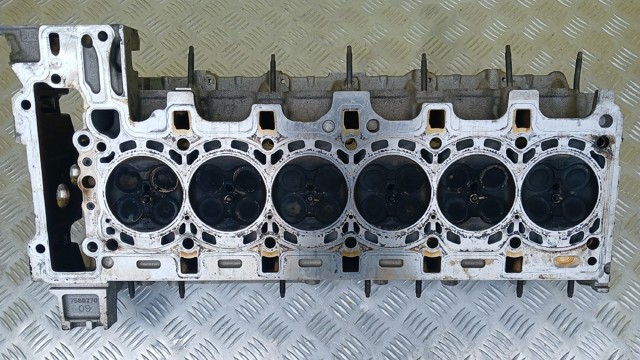 ГБЦ мотора 11127624429 BMW