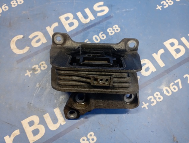 Гидроопора двигателя правая Renault Master 3