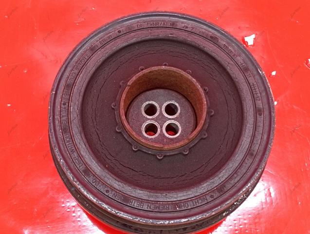Шкив коленвала 11238512072 BMW