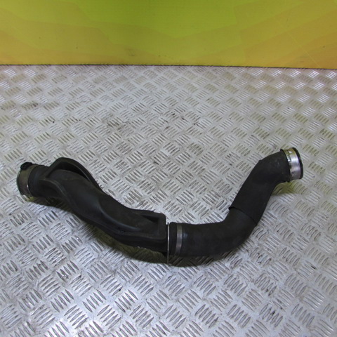 11617807986 BMW Шланг (патрубок) интеркуллера купить в Чернигов