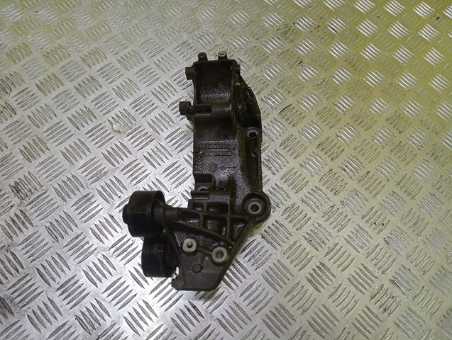 Крепление генератора 117103585R RENAULT