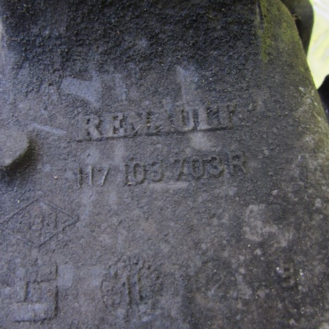 RENAULT 117103703R Кронштейн генератора в наличии Хмельницкий