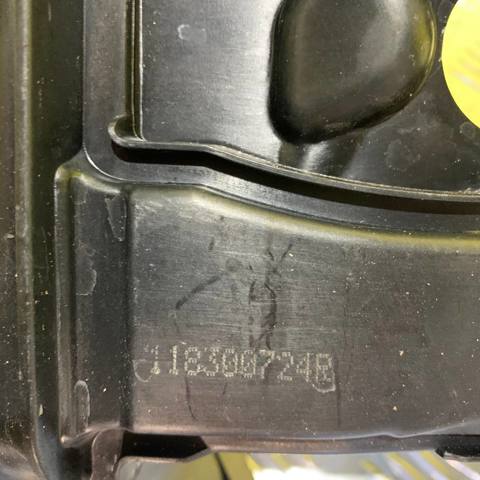 RENAULT 118300724R Коллектор впускной в наличии Украина