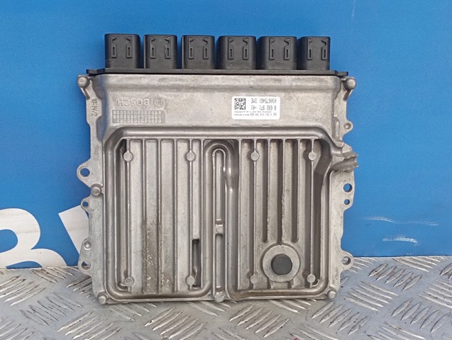 Мозги двигателя 12148692971 BMW