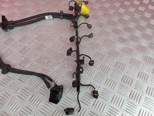 12518654410 BMW купить в Ужгород