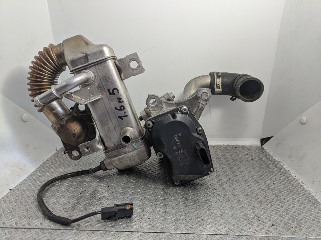147357086R RENAULT Радиатор системы EGR рециркуляции выхлопных газов купить в Чернигов