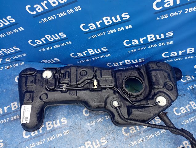 NISSAN 172021KB2A Бак топливный в наличии Украина