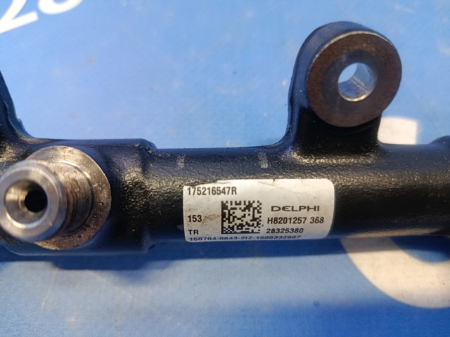 Распределитель топлива (рампа) 175216547R RENAULT