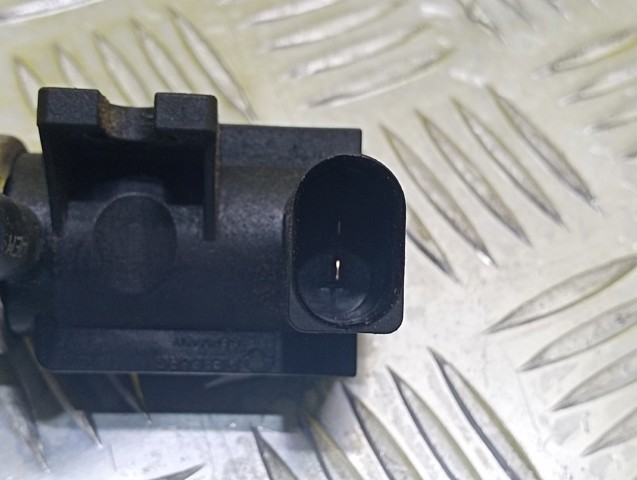 1J0906627C VAG Клапан соленоид регулирования заслонки EGR купить в Тернополь