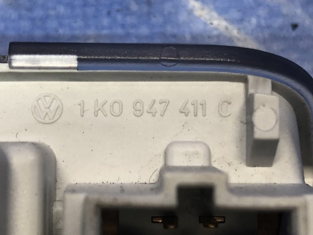 VAG 1K0947411C Лампа подсветки в двери в наличии Житомир