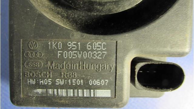 Сигнал штатной сигнализации touareg  рестайл (2007-2010) 1K0951605C