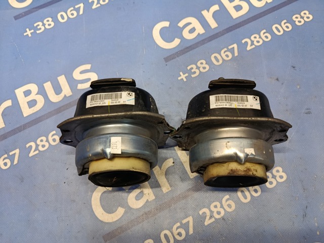 Подушка двигателя левая/правая 22116780653 BMW