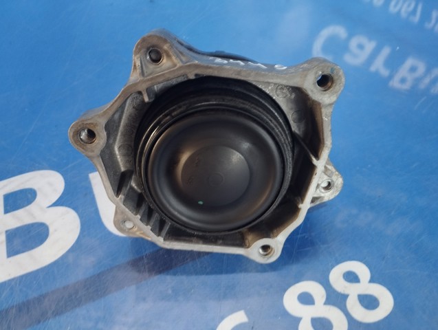 Подушка (опора) двигателя, левая 22116859413 BMW