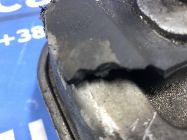 BMW 22116865146 Правая подушка двигателя в наличии Каменское