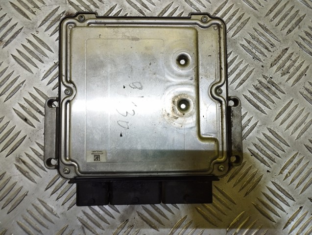 237100718R RENAULT Блок управления двигателем купить в Ирпень