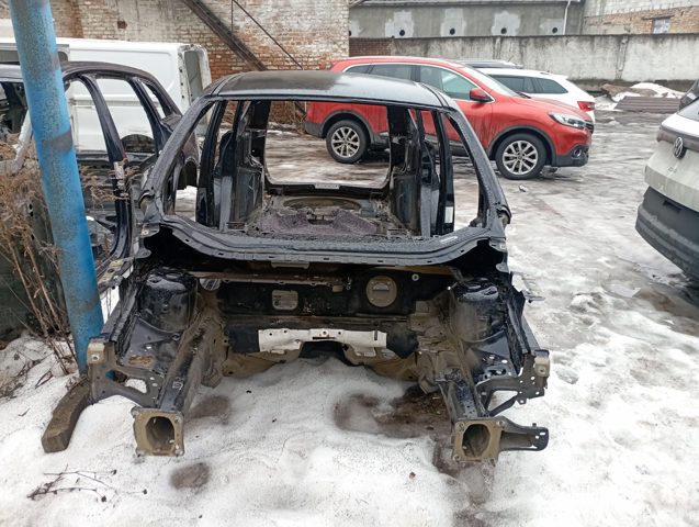 Боковая часть задняя правая 2375236 FORD