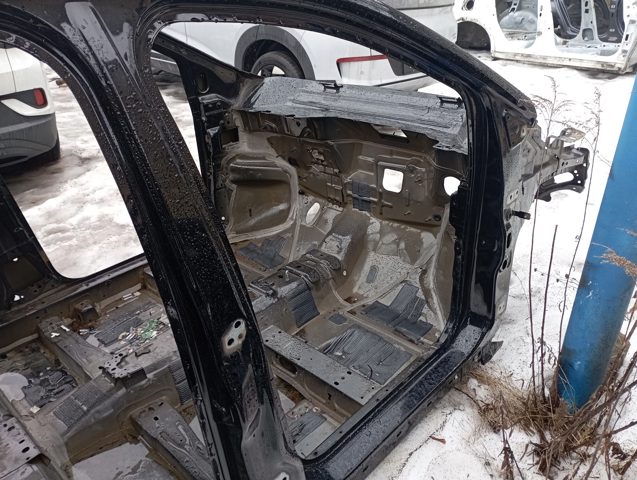 2400803 FORD Боковина кузова правая купить в Черкассы