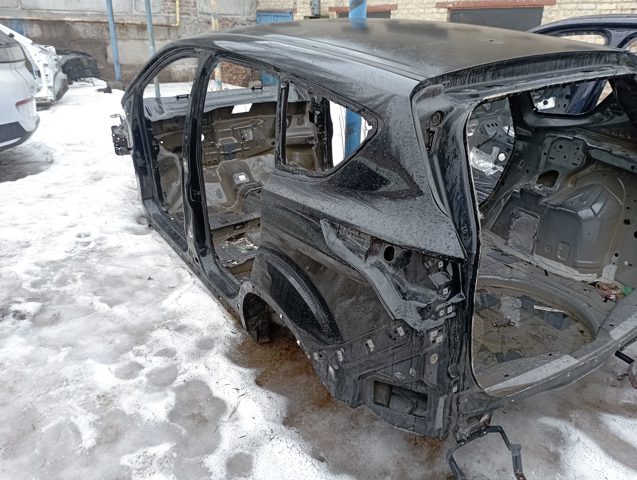 2400803 FORD Боковина кузова правая купить в Черновцы