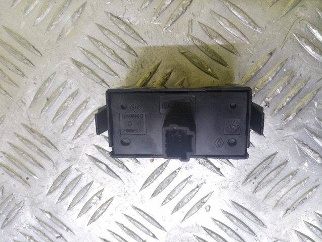 RENAULT 252100622R Кнопка включения аварийного сигнала в наличии Черновцы