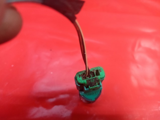 RENAULT 253251679R Датчик включения сцепления  в наличии Киев