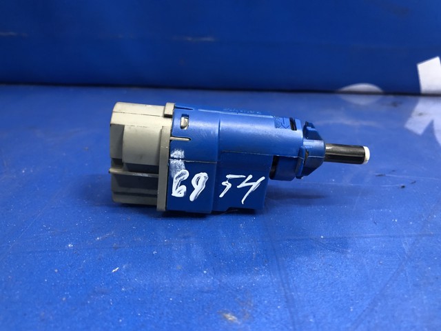 253255192R RENAULT Датчик включения сцепления  купить в Николаев