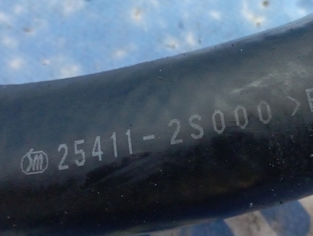 254112S000 Шланг (патрубок) радиатора охлаждения верхний купить Ирпень