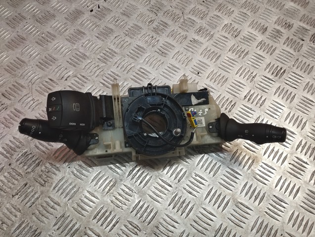 RENAULT 255679223R Переключатель подрулевой, в сборе в наличии Харьков
