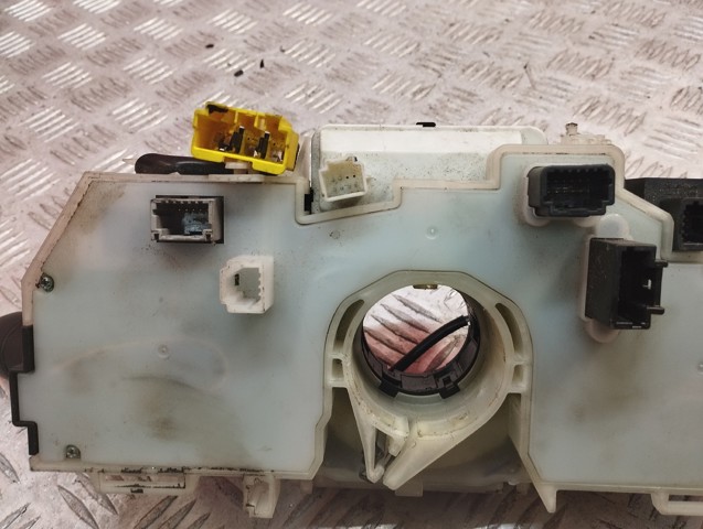255679223R RENAULT Переключатель подрулевой, в сборе купить в Павлоград