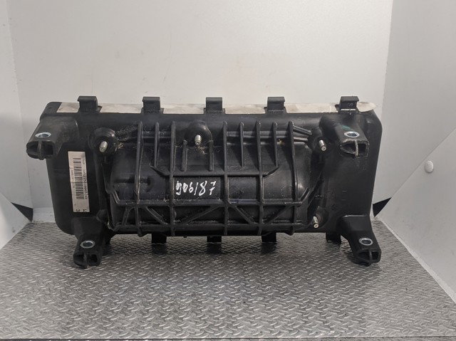 305215810001 MERCEDES купить в Киев