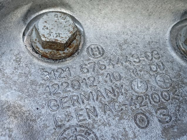 31216793923 BMW Цапфа передняя левая купить в Каменское