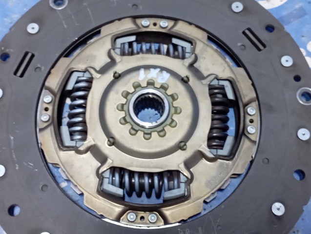 TOYOTA 3127048020 Диск сцепления в наличии Ужгород