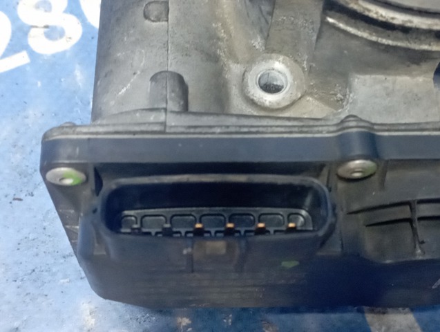 31293736 VOLVO Дроссельная заслонка купить в Львов