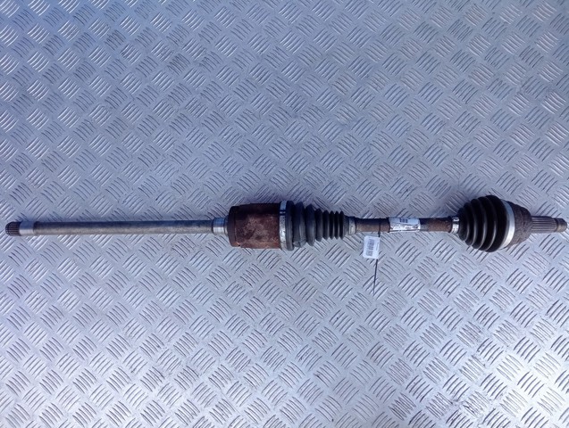 Полуось передняя, правая 31608631750 BMW