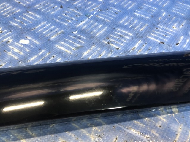 31672586 VOLVO Молдинг лобового стекла правый купить в Одесса