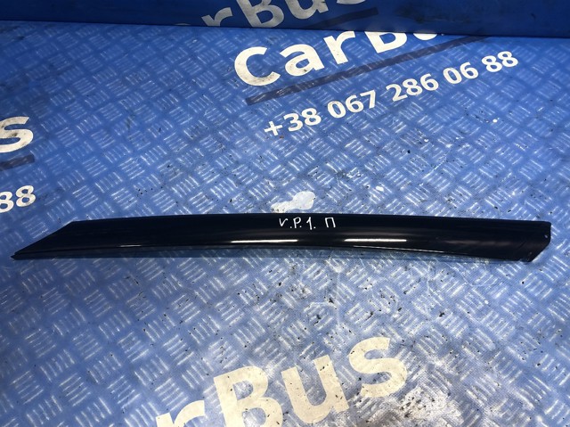 Правый молдинг ветрового стекла 31672586 VOLVO