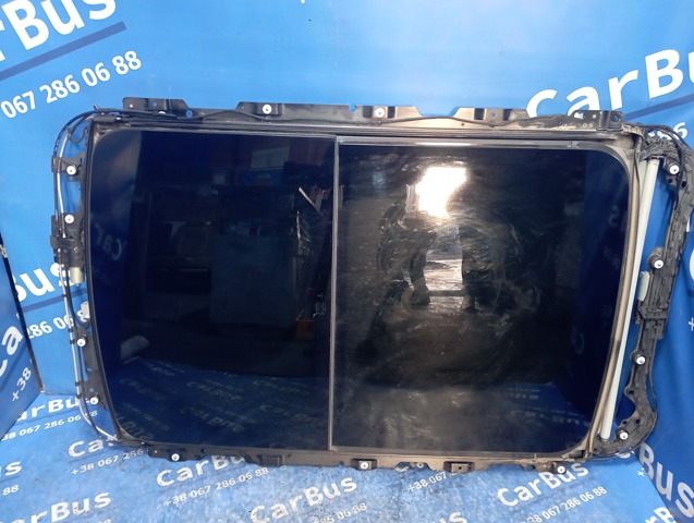 Детали люков облицовки кузова 31675440 VOLVO