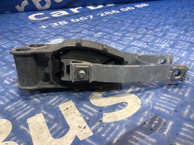 31686299 VOLVO Кронштейн подушки (опоры) двигателя задней купить в Павлоград