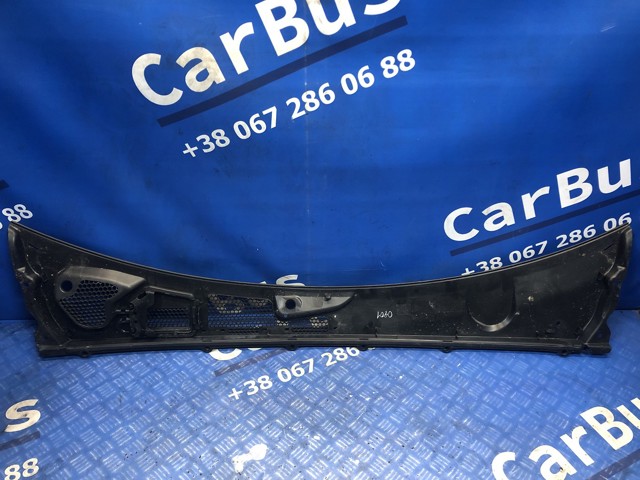 VOLVO 31694300 Водосток лобового стекла, жабо в наличии Львов