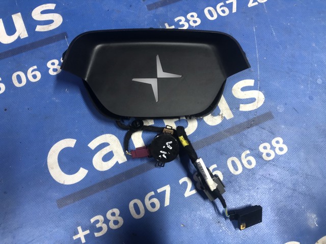 Плафон освещения кабины 32289524 VOLVO