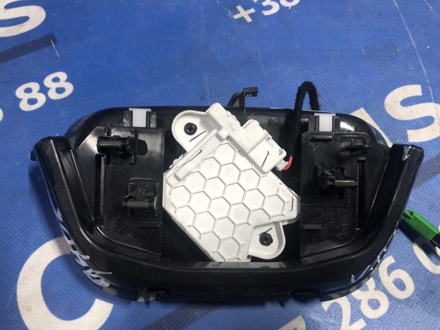 VOLVO 32289524 Плафон освещения салона (кабины) в наличии Тернополь