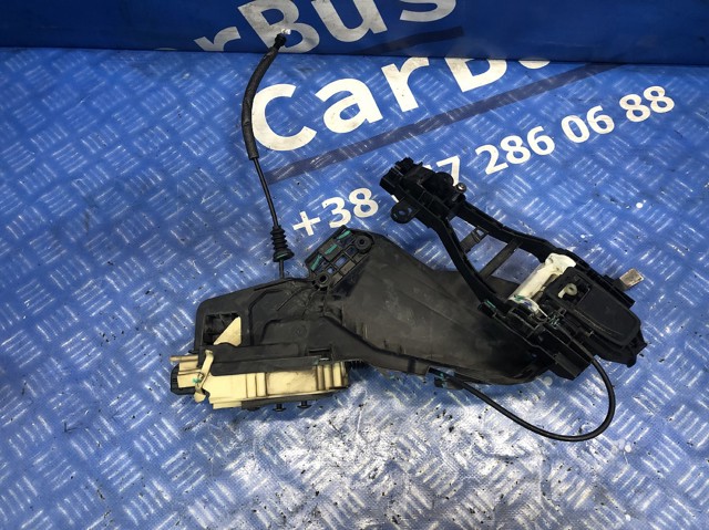 VOLVO 32310951 Замок двери задней левой в наличии Ужгород