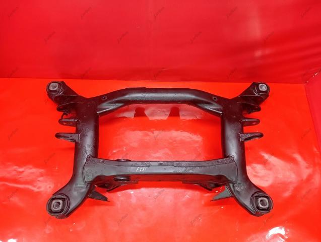 33316857983 BMW Подрамник задний купить в Каменское
