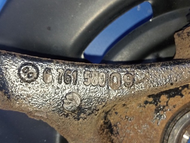 33326774809 BMW Цапфа задняя левая купить в Каменское