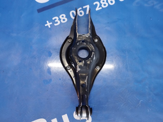 Балансир задний нижний 33326867540 BMW