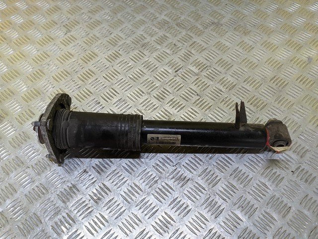 Стойка задняя, левая 33526781931 BMW